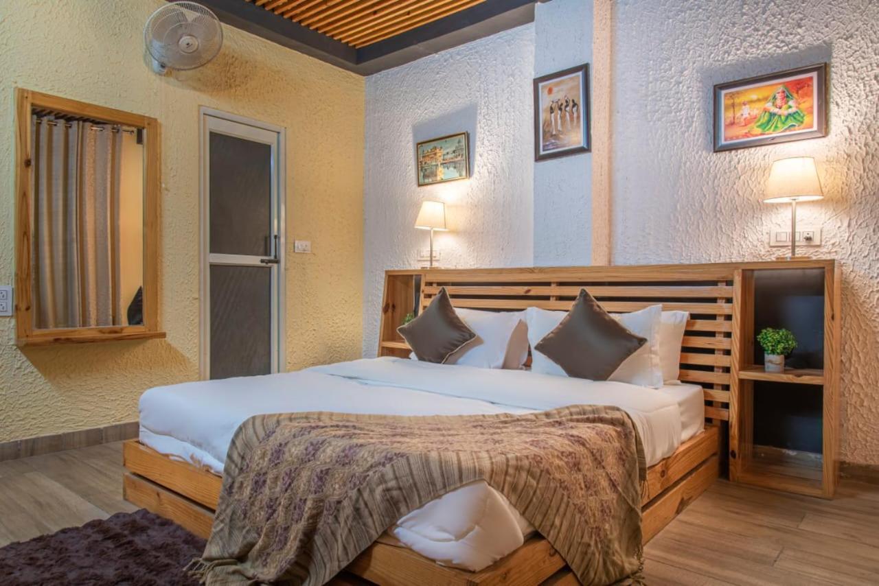 Host Jatin Kasauli Crest 7O1827O7O3 Exterior foto